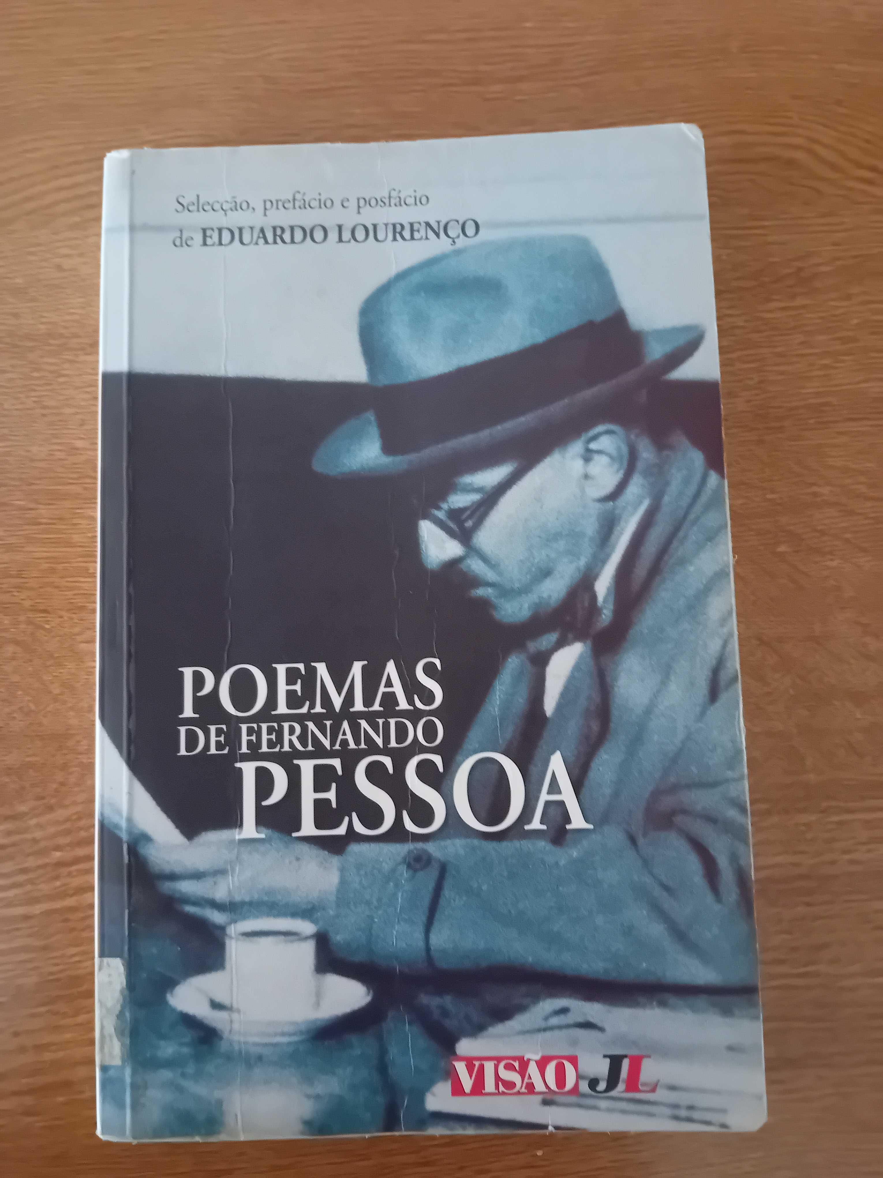 Livros de Poesia: Fernando Pessoa...