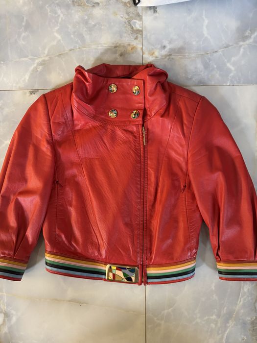 Шкіряний вкорочений жіночий жакет