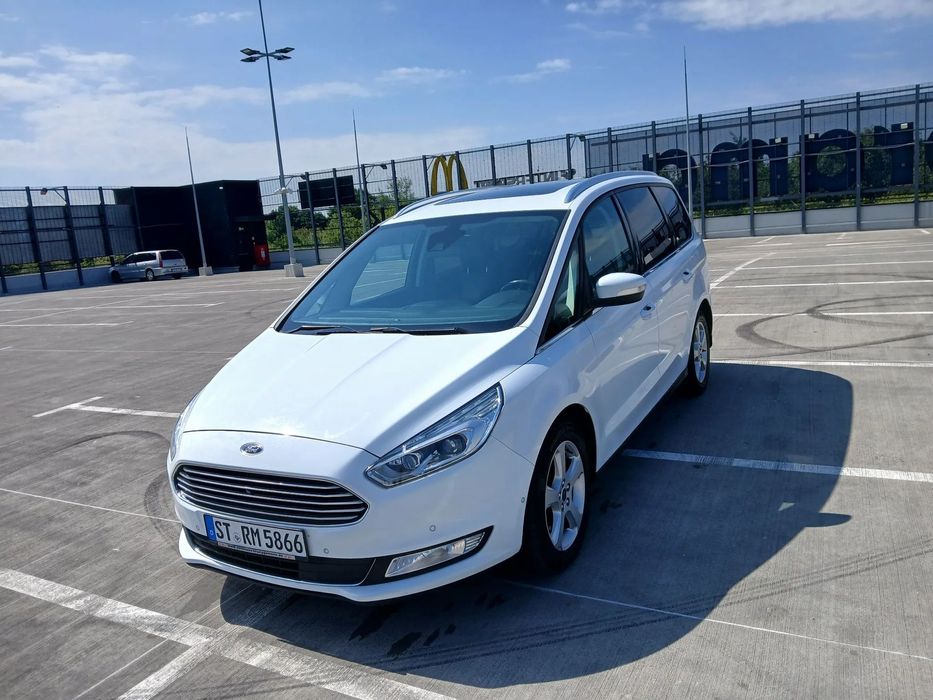 Ford Galaxy 2.0d 210km 7oso Titanium Pano Alcantara Kamera 360 Key less Full Opcja
