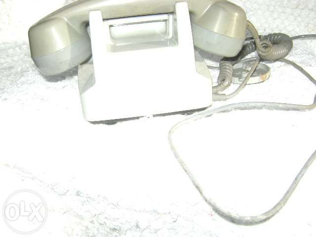 Telefone cinza claro - julho 1988 - modelo 55A-3110