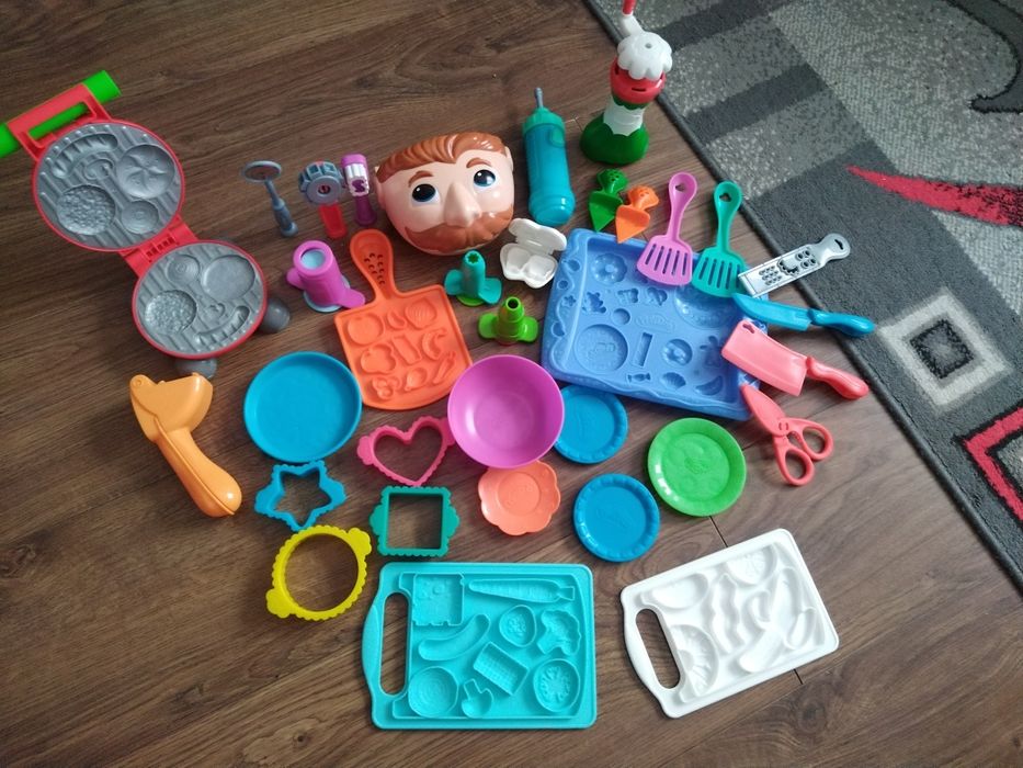 Zestawy różne Play Doh dentysta pieczenie gotowanie