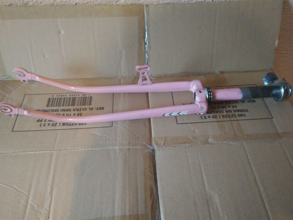 Widelec 1 cal, miejski, szosowy na koło 28 cali.