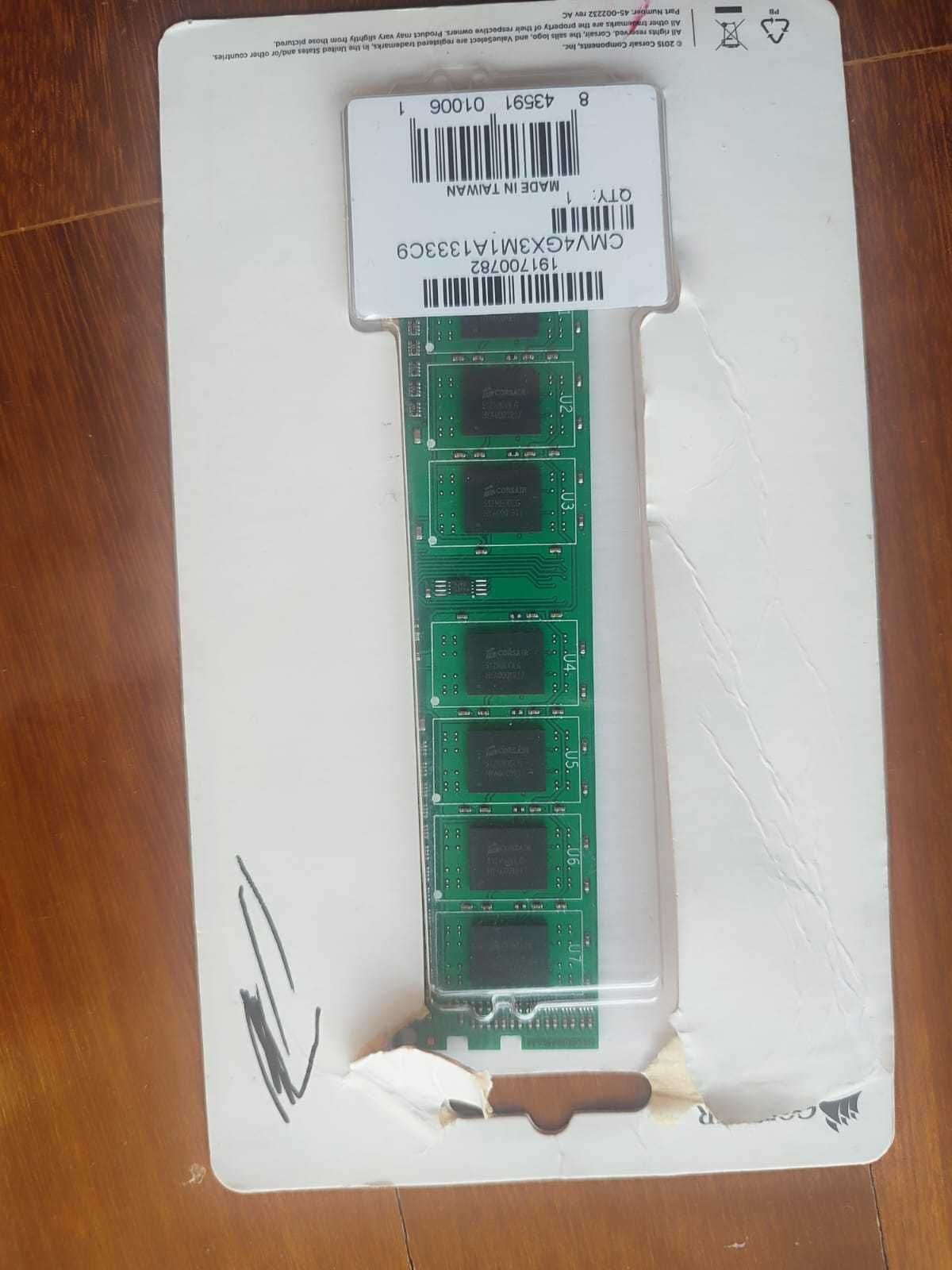 Memória RAM CORSAIR DDR3 1333MHz 1x4GB