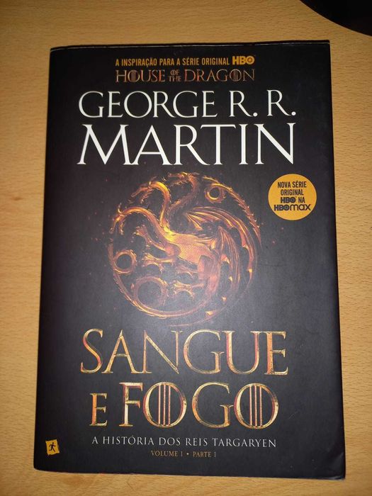 Sangue e Fogo - A História dos Reis Targaryen