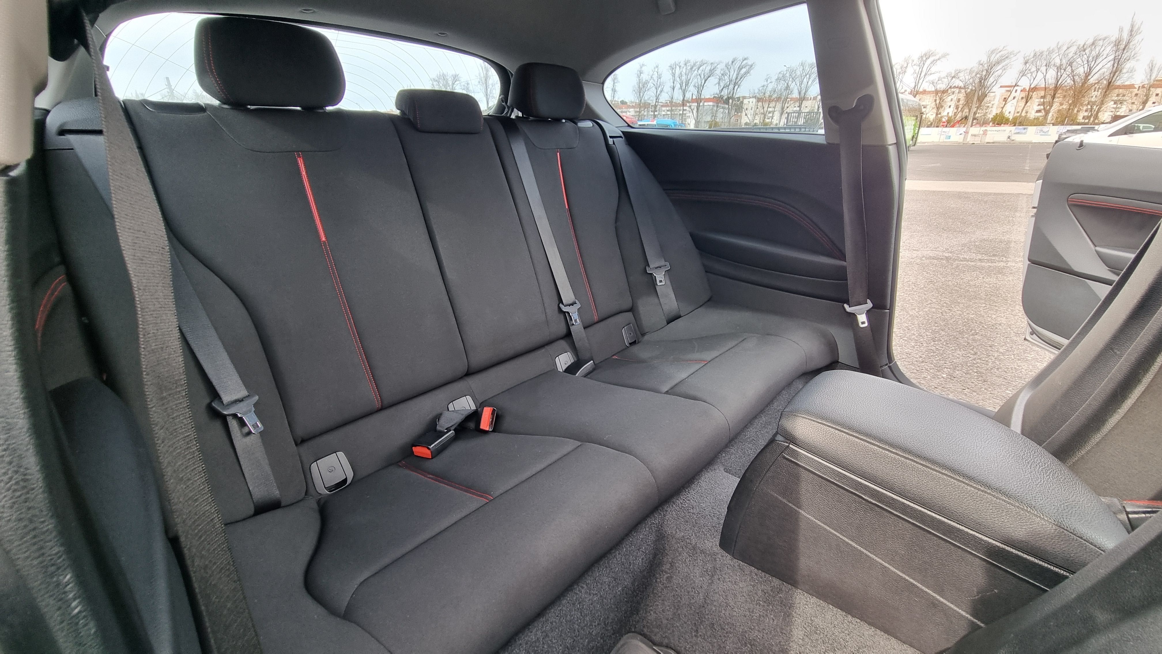 BMW 116d Pack M 3 Portas
