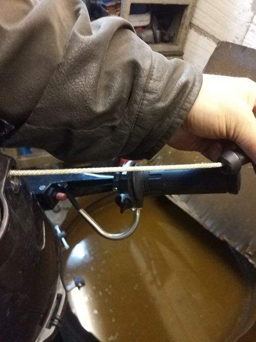 продам легкий японский лодочный мотор сузуки 2.5лс 4т