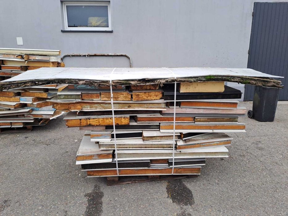 Płyta warstwowa PIR jak obornicka - paleta końcówki grubość 100 mm