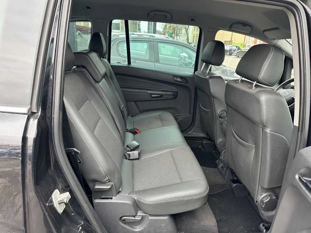 Разборка Opel Zafira B бампер б/у автозапчастини