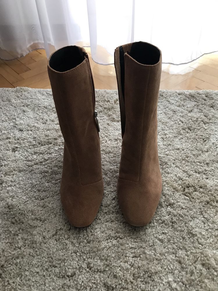 Чоботи ботильйони River Island
