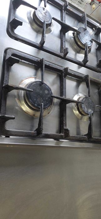 Gastronomiczna kuchnia gazowa Bertos