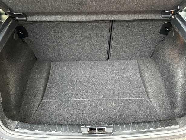 BMW 116i (E87) – 2007 – Excelente Estado Geral