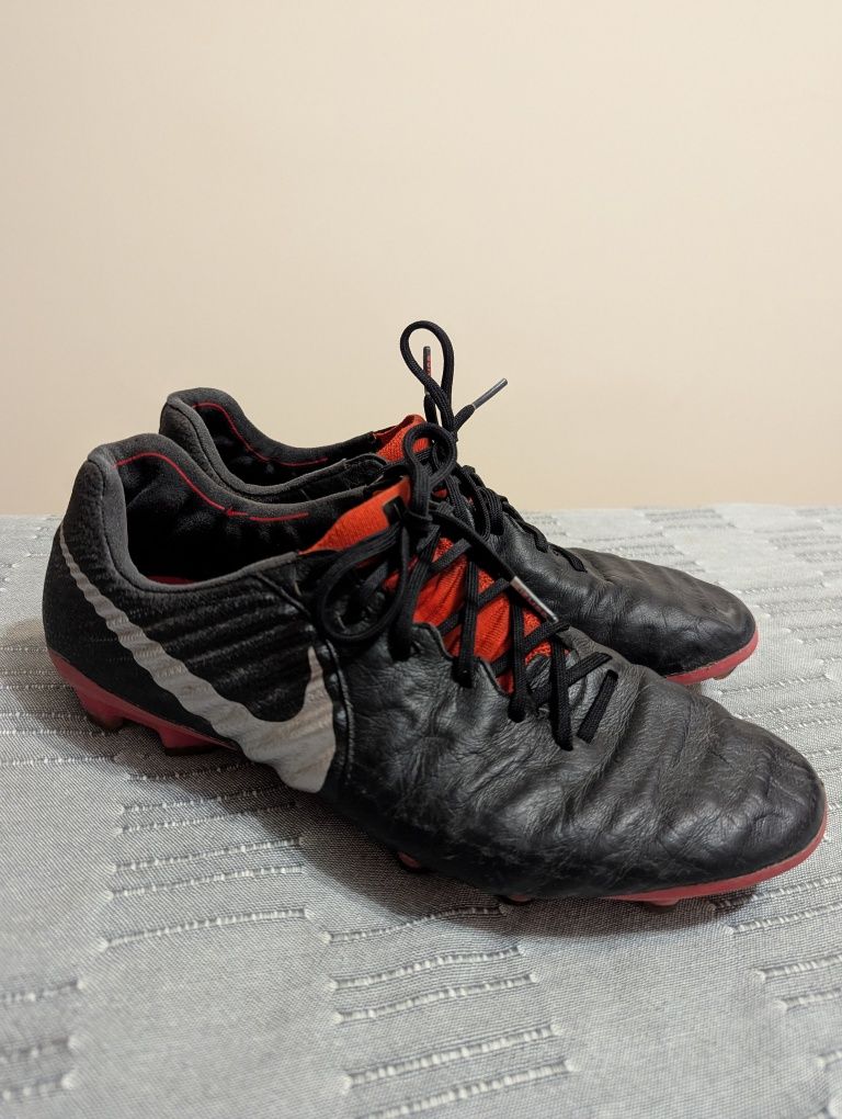 Футбольные профессиональные мужские бутсы Nike LEGEND 7 ELITE FG р43