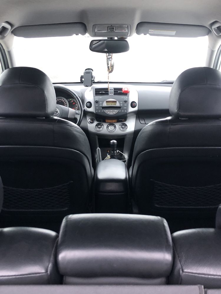 Toyota RAV4  2007