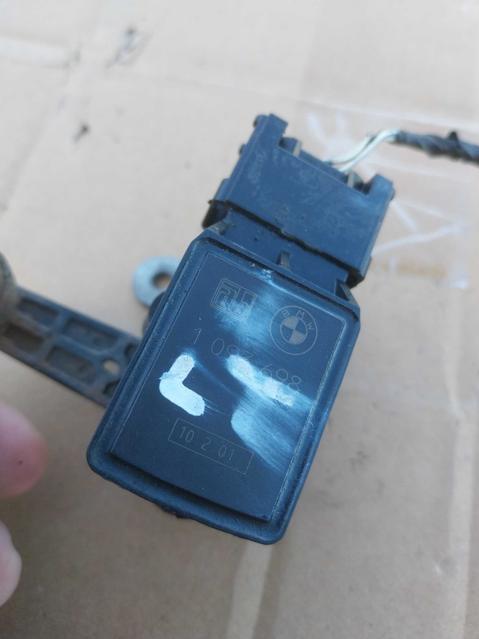 Czujnik Poziomowania Świateł BMW E39