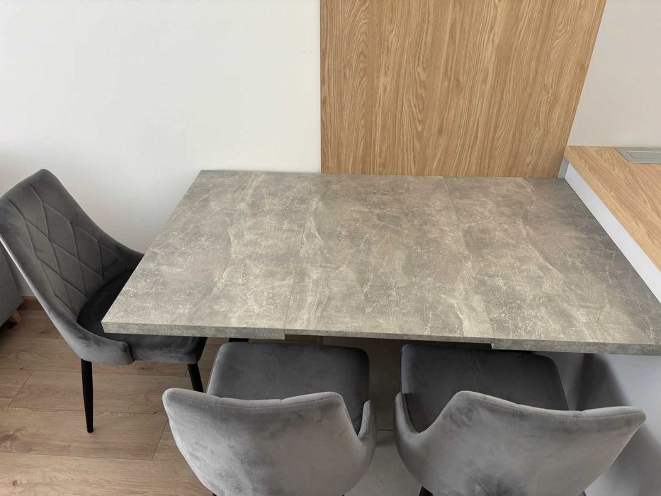 Stół rozkładany 90-240 + krzesła