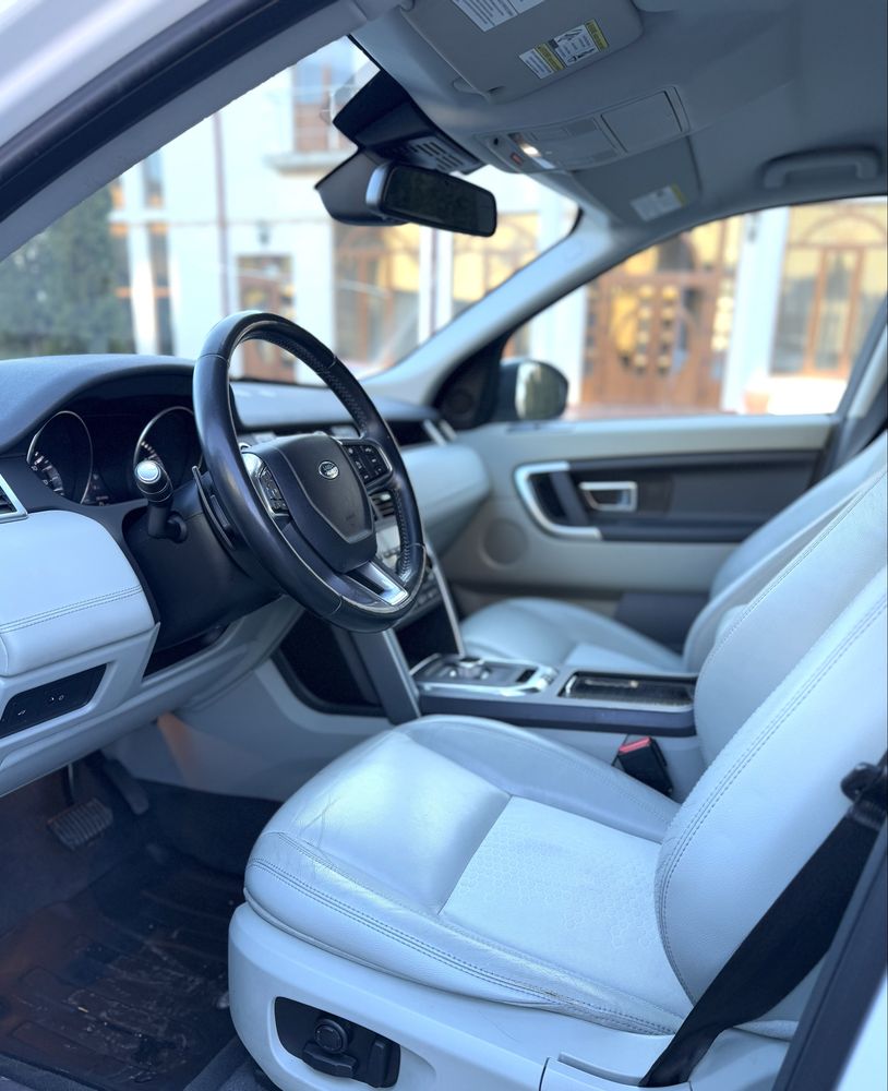 Продам land rover discovery sport 2.0бензин