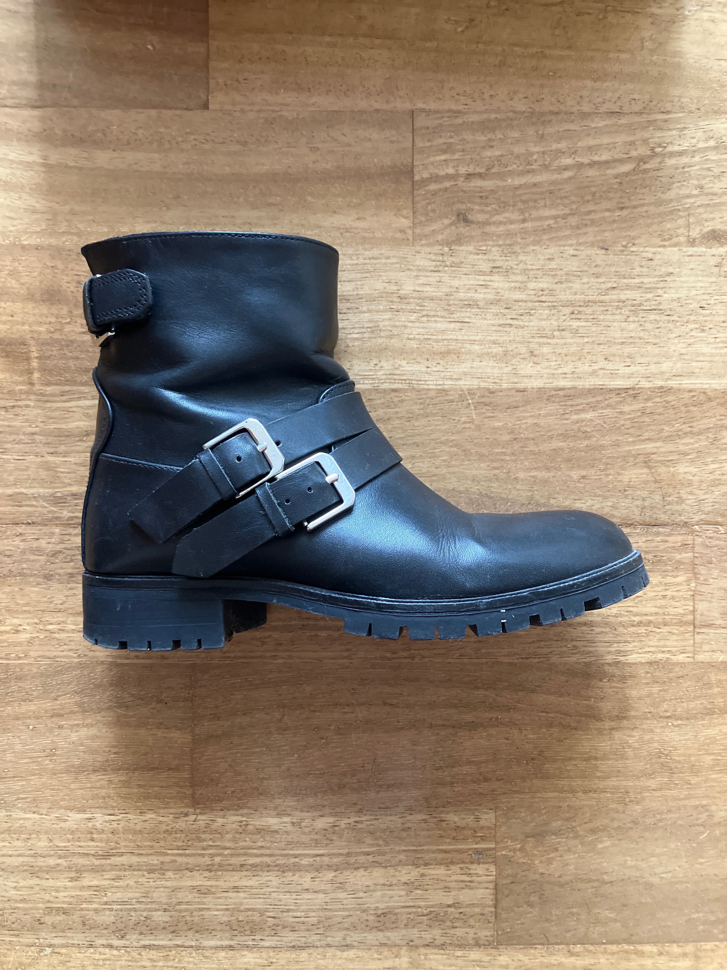 Botins Pele pretos tipo Biker Massimo Dutti tam. 36