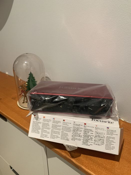 Focusrite Scarlett 2i2 3ª geração