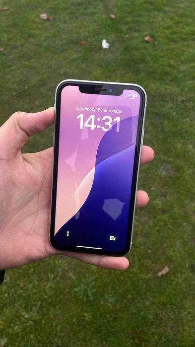 iPhone XR состояние отличное