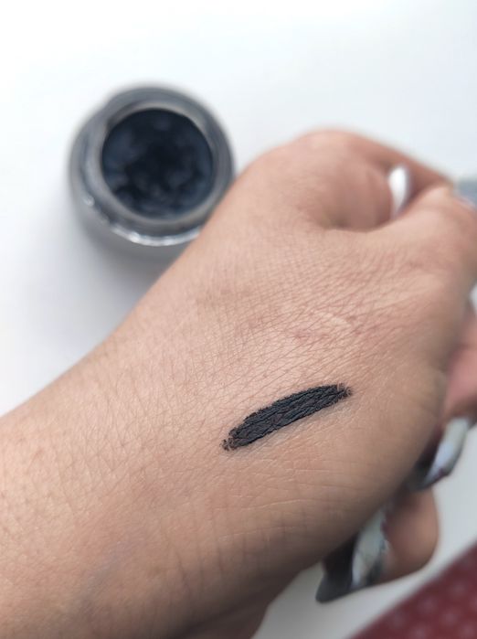 Гелева підводка для очей  Kiko Milano