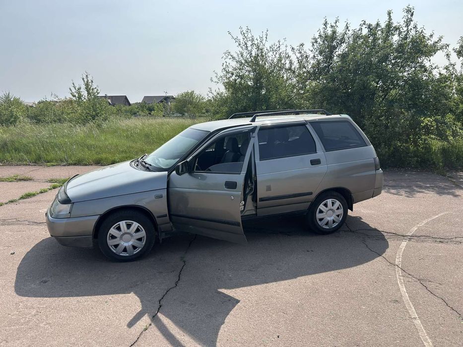 Продам авто не трухла