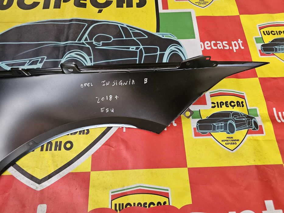 Guarda-Lamas Esquerdo Opel Insignia B | 127502