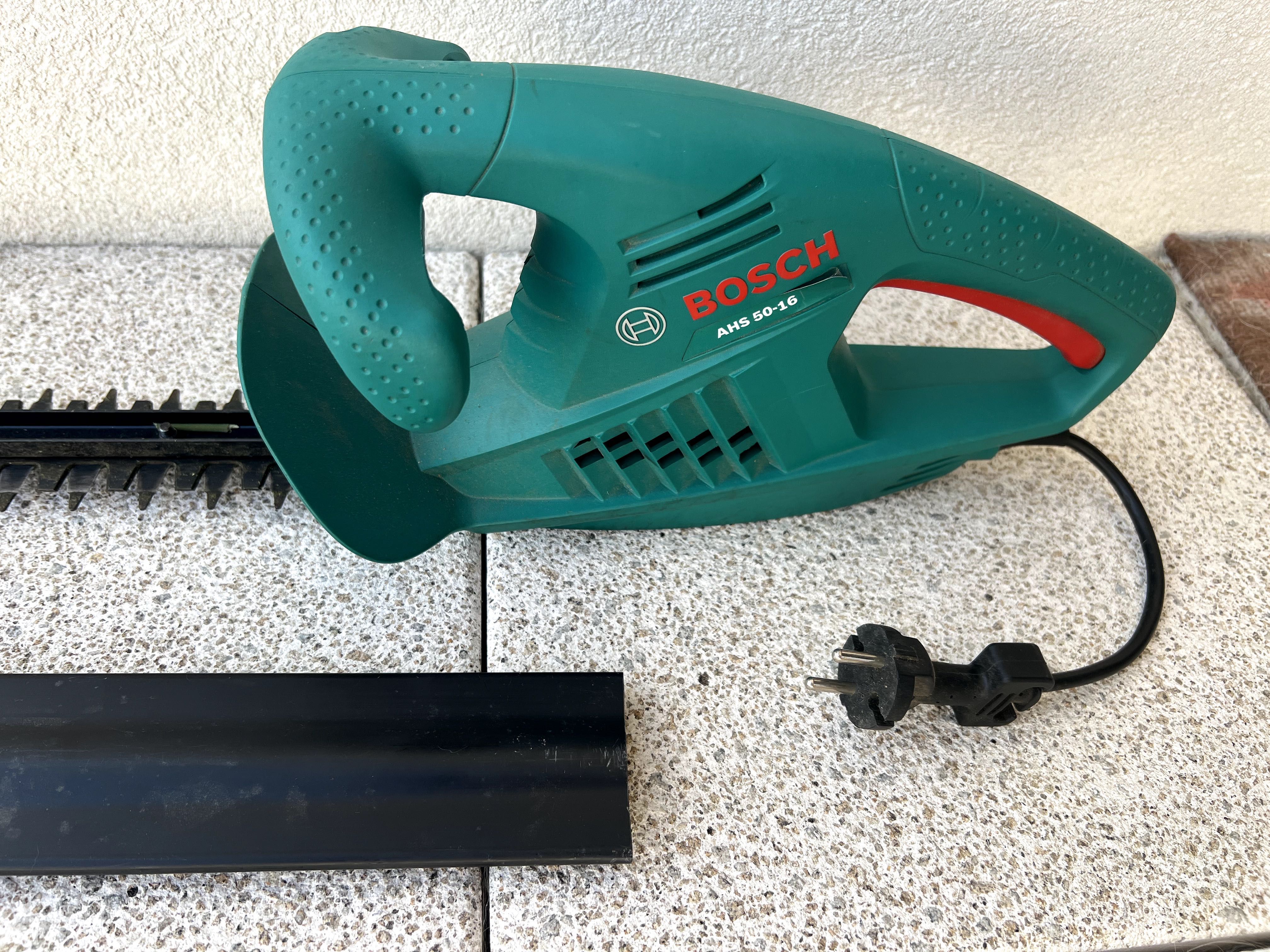 Corta Sebes BOSCH