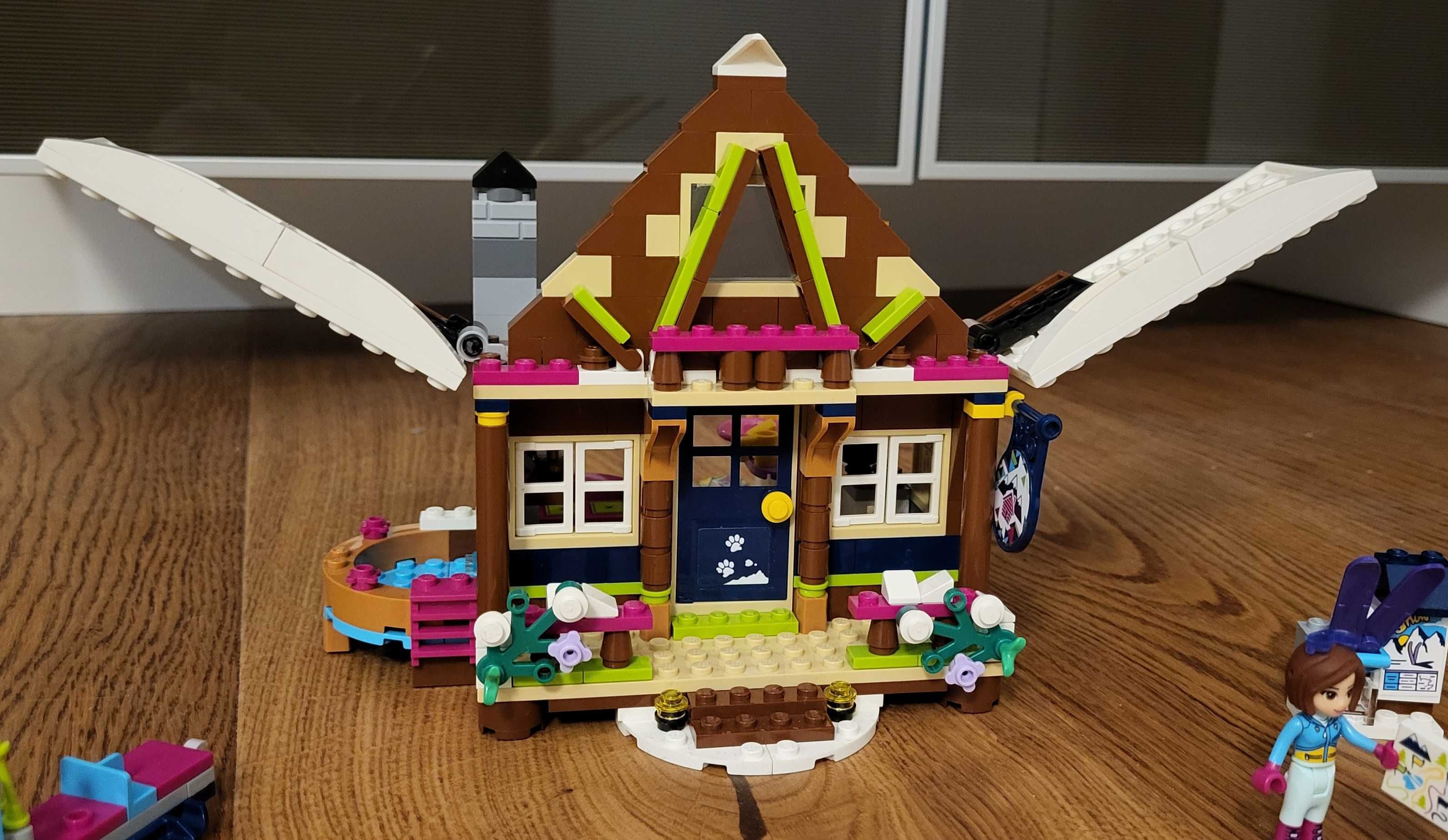 LEGO® Friends Górski domek 41323 Snow Resort Chalet