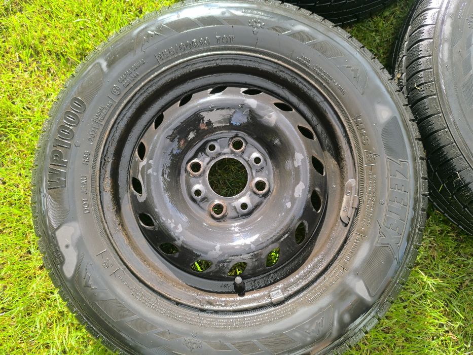 Komplet 4 felg 4x98 z oponami 155/80 R13 Fiat Panda