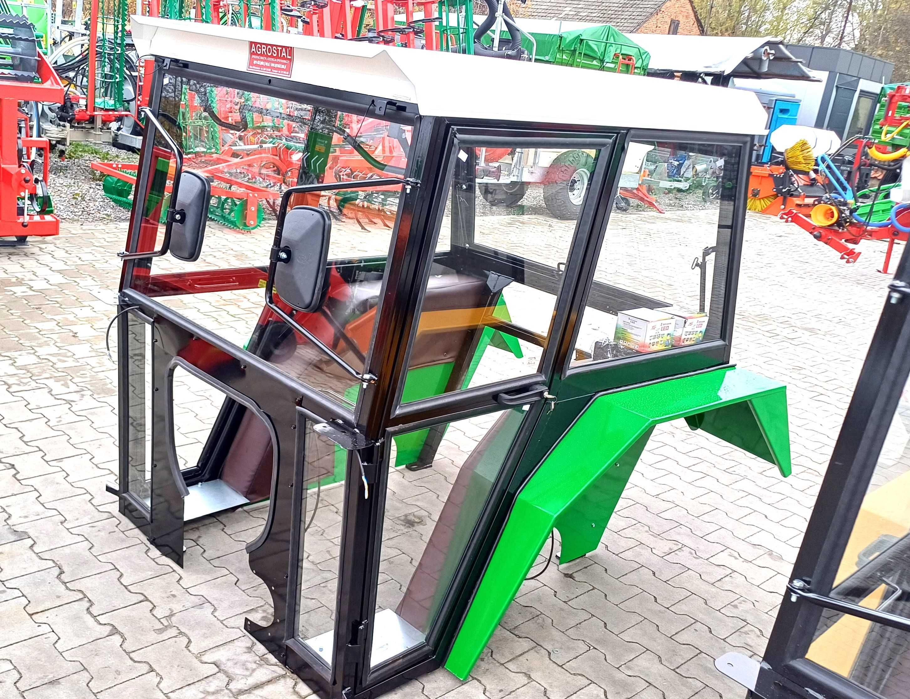 Kabina do ciągnika ursus c360 c330 z błotnikami mf 255 ,t25 AGROSTAL