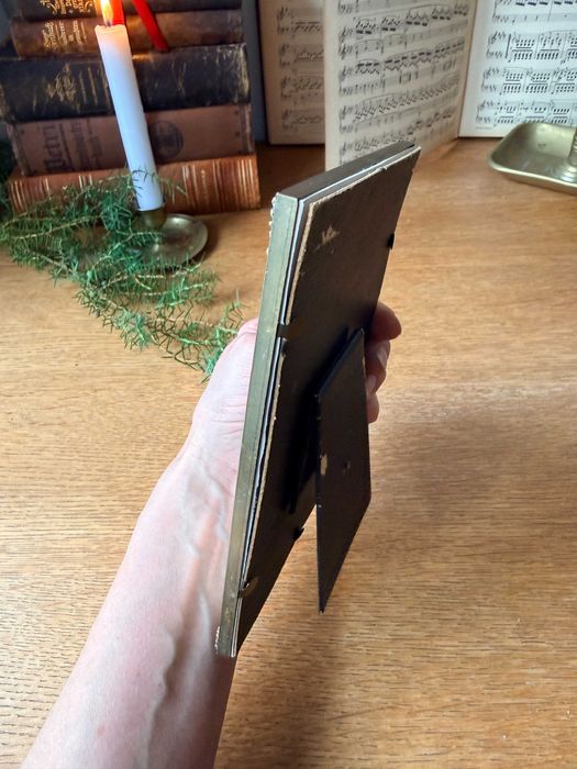 Metalowa ramka na zdjęcie nr 14 Rama. Oprawa. Stare zdjęcie. Vintage.