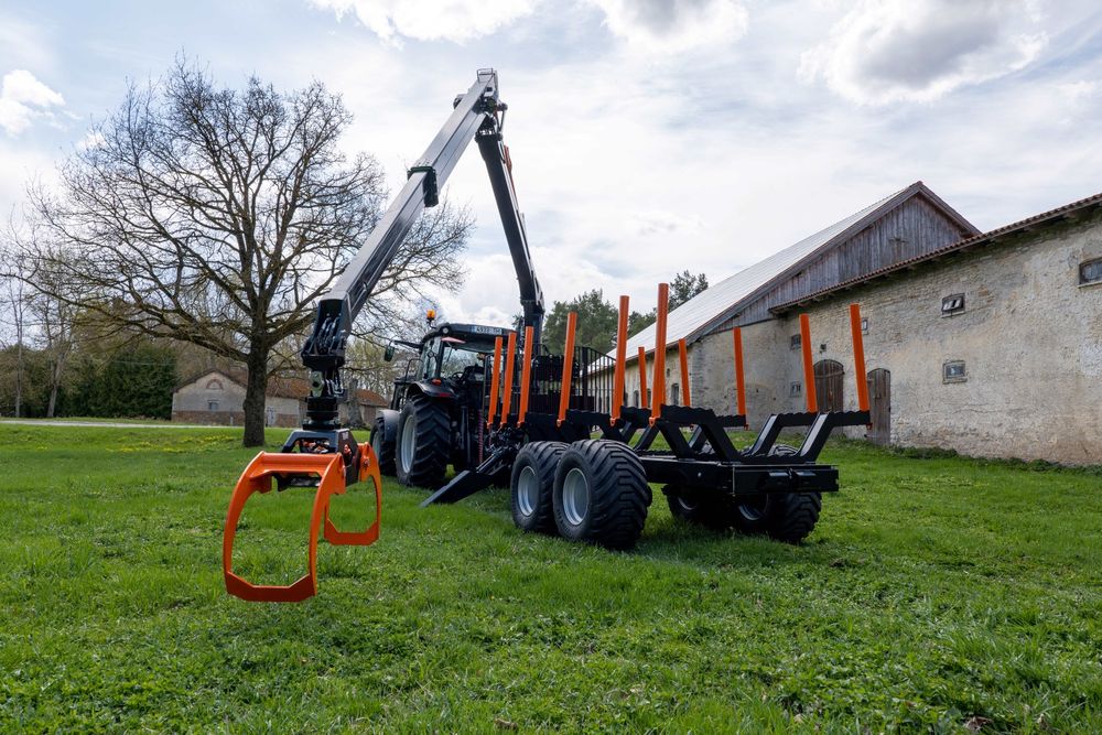 BMF 10T2 PRO 720 Przyczepa Leśna Zrywkowa  Wózek Zrywka