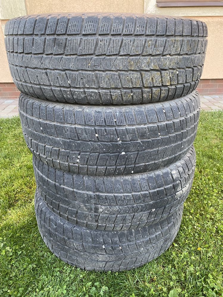 Шини NEXEN 265/65R17