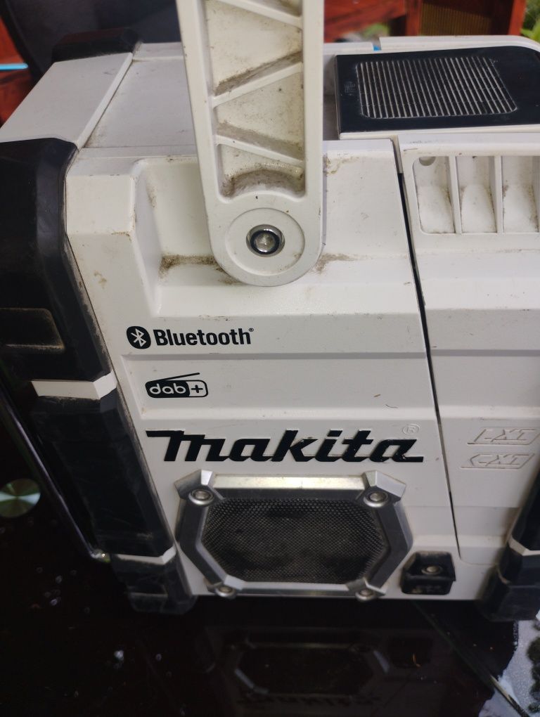 Radio makita dmr 112