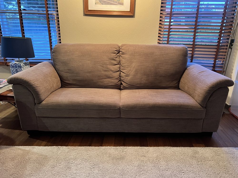 Sofa 2 lugares IKEA muito confortável