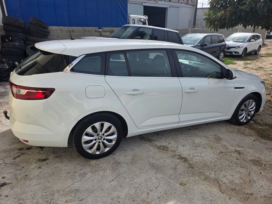 Renaul megane 2018 aceito trocas