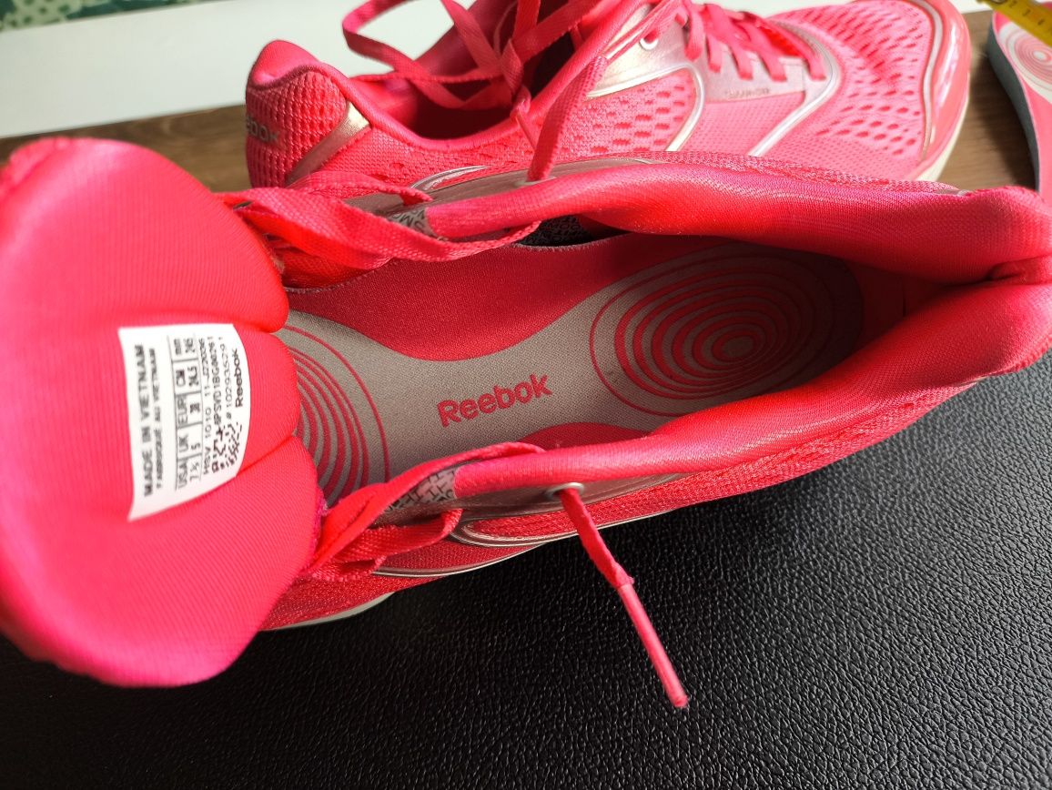 Buty Modelujące Sylwetkę Reebok Easytone Różowe r. 38 24.5 cm Sneakers