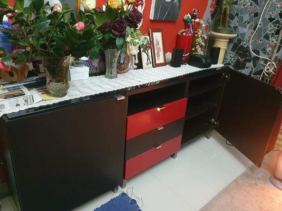 Aparador em muito bom estado