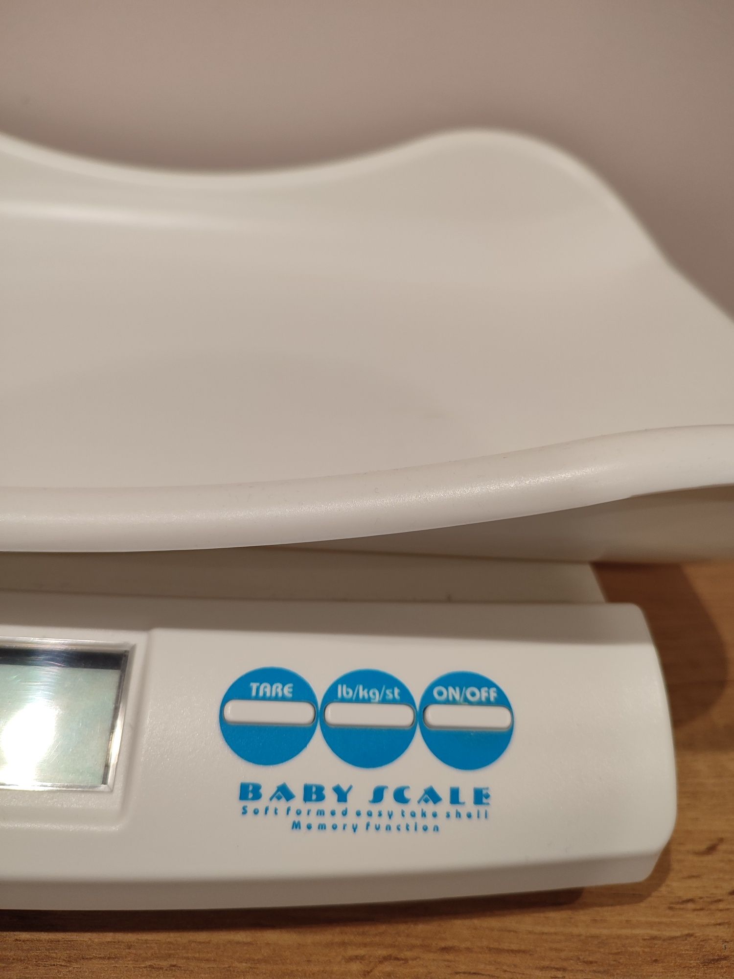 Електронні ваги для новонароджених