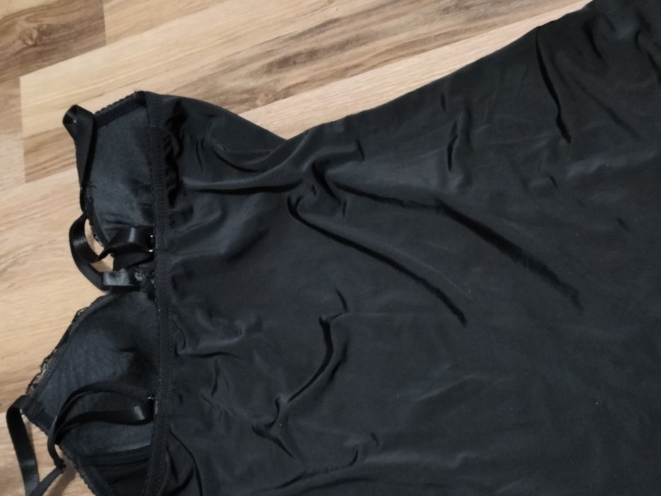 Komplet koszulka nocna koszula z push up stanik i stringi S