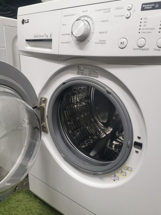 Máquina de lavar roupa LG 7kg faço entrega
