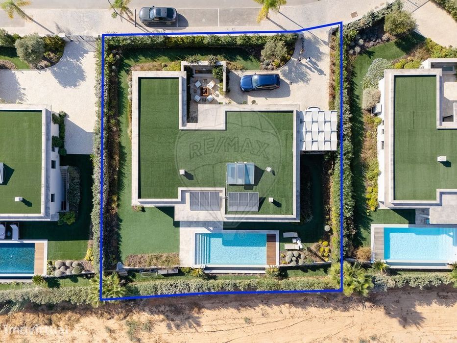 Moradia T4 para venda