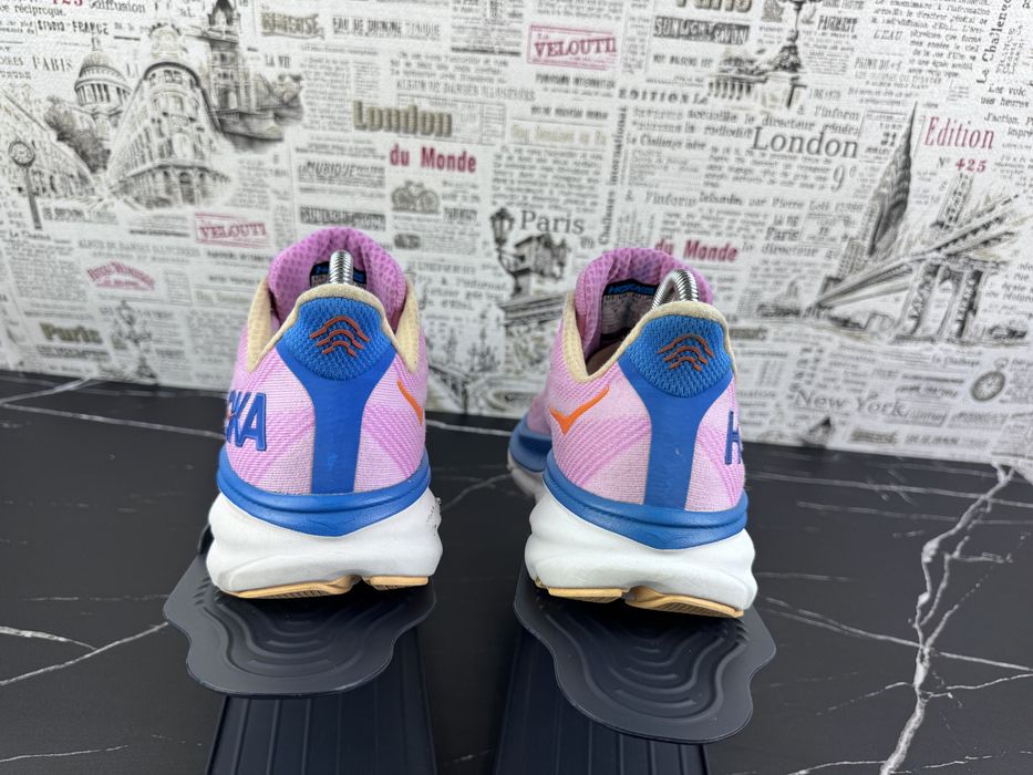 Оригінал Кросівки Hoka One One Clifton 9 / Розмір 42 Взуття