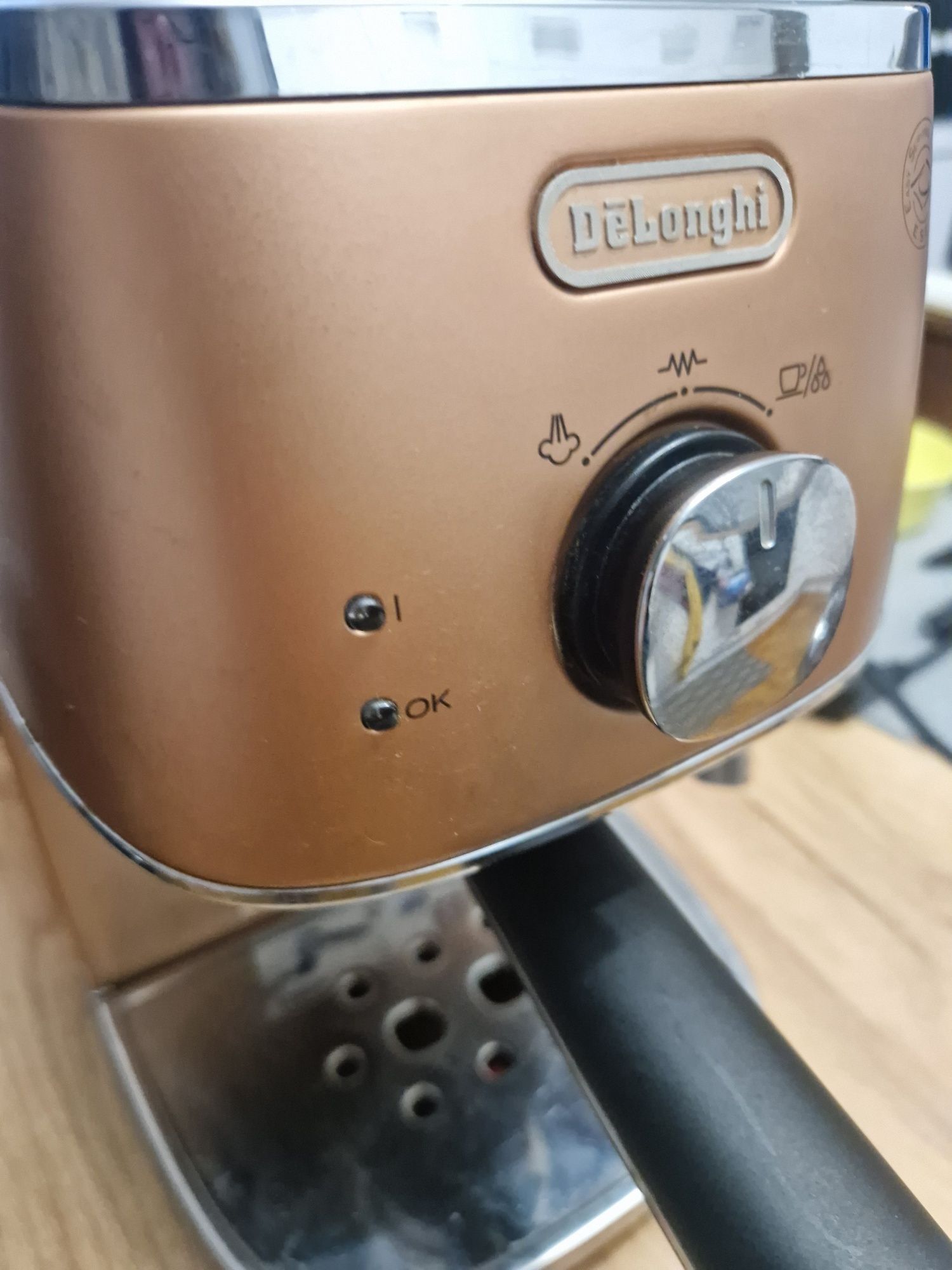 Ekspres do kawy DELonghi
