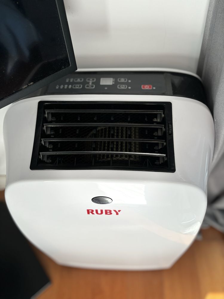 Ar condicionado / desumidificador portátil Ruby 9000 btu