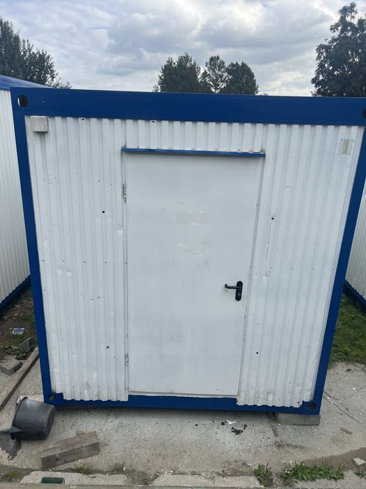 Kontener szatnia 11900 zł netto