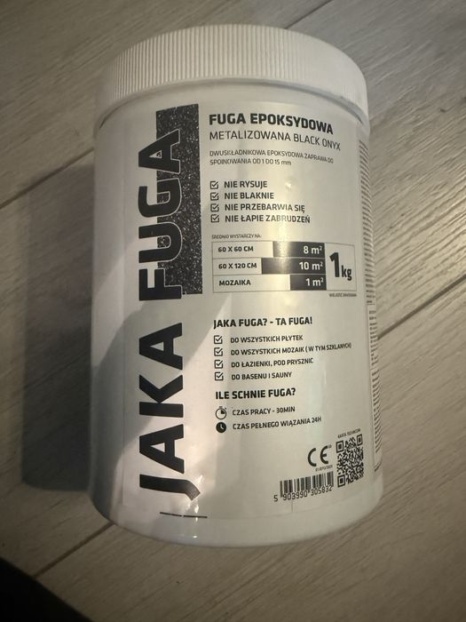 Jaka fuga czarna onyx z brokatem