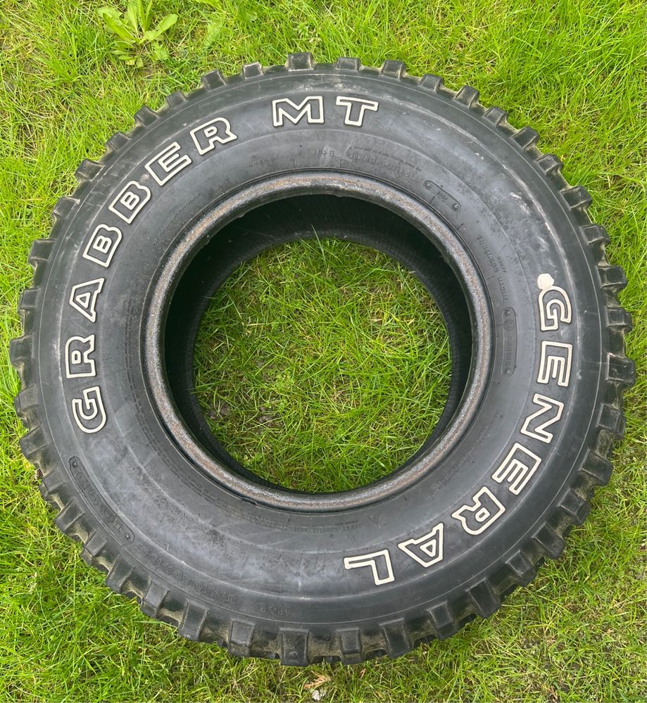 4 opony General Grabber MT 31x10,50 R15LT używane