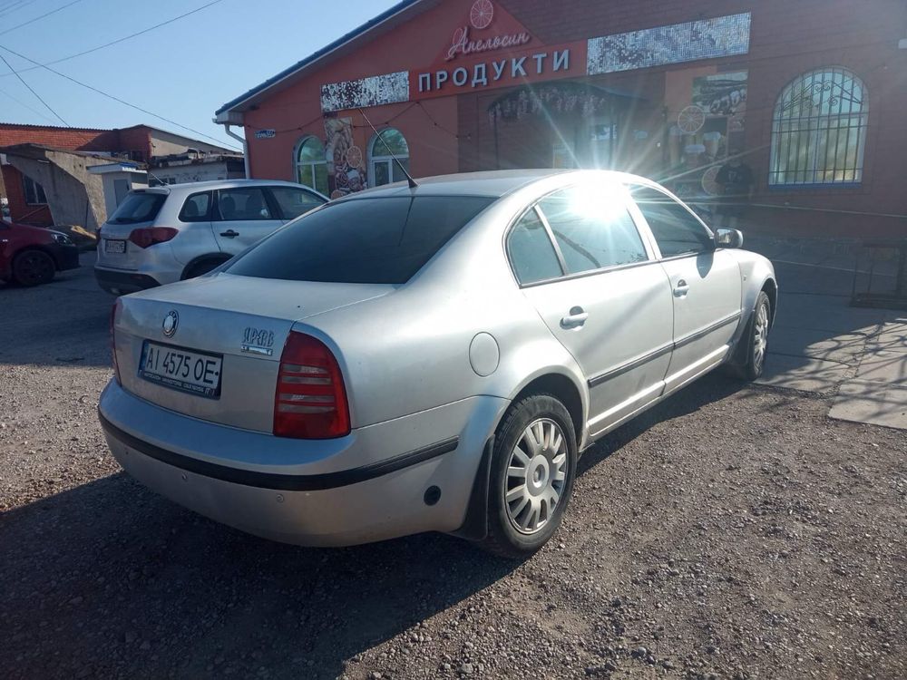 Срочно!Продам авто Skoda superB