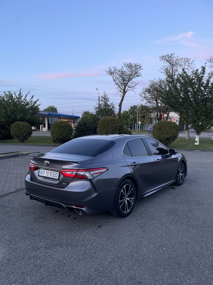 Продам Toyota Camry